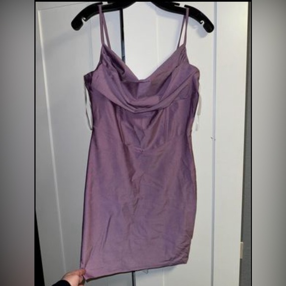 Purple short dress NEW with tags - Picture 2 of 3